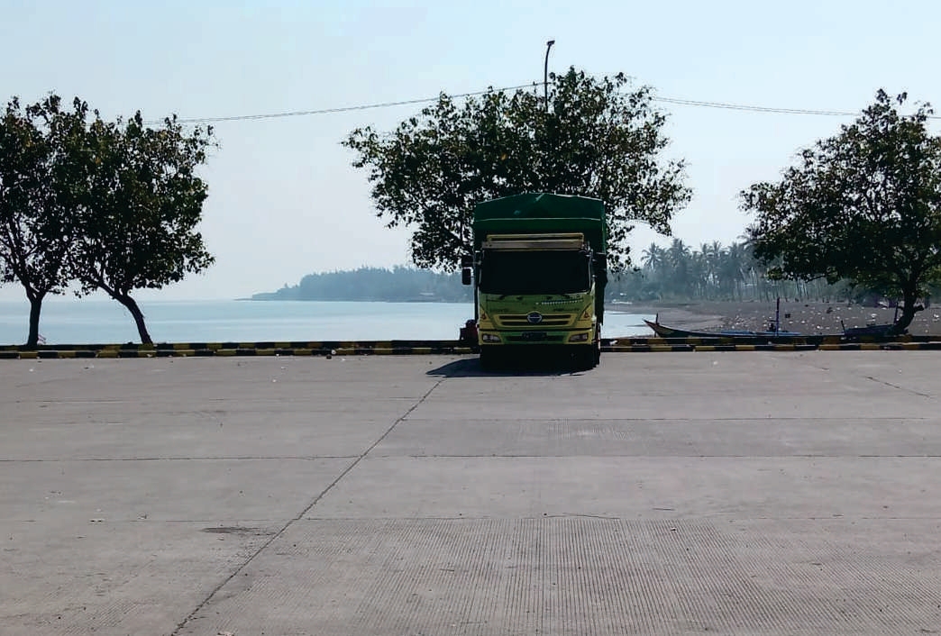 Sewa Aset Perniagaan di Jl.  Pelabuhan Krajian Kab. Situbondo - Foto 5