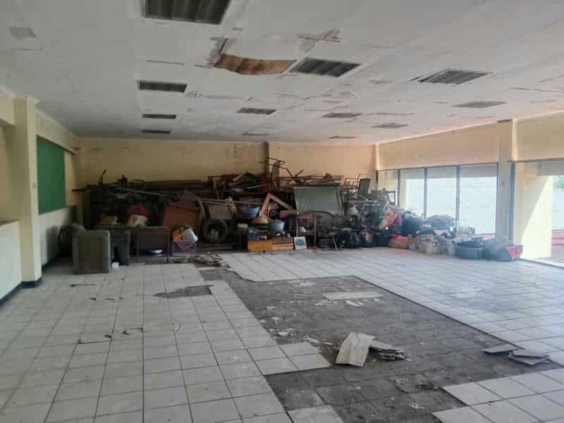 Sewa Aset Sarana Olahraga, Kota Surabaya - Jl. Kutisari IX No. 30 -  Thumbnail 8