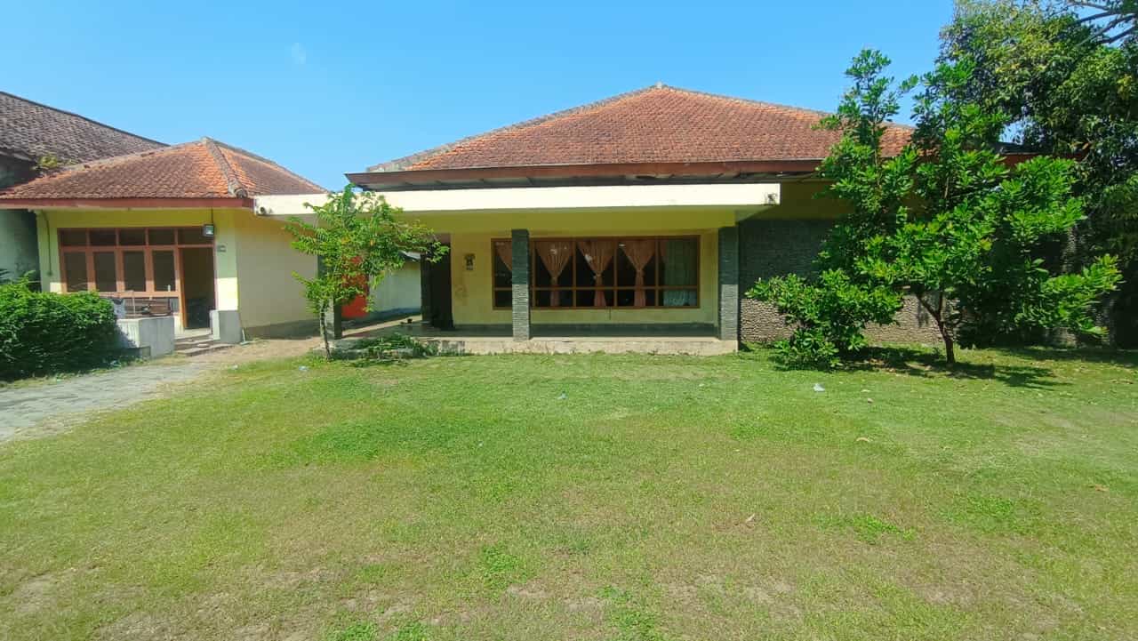Rumah Dinas Jalan Erlangga - Foto 1