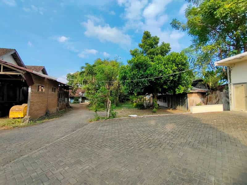 Sewa Aset Penginapan Perumahan Dinas ASN Dinas PU Bina Marga, Tanah Kab. Banyuwangi - Jl. Kartini No. 6b Thumbnail 12