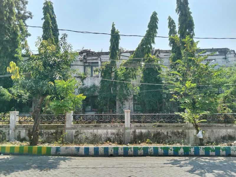 Sewa Aset Ruang Terbuka Bekas kantor UPT Rehabilitasi Anak Nakal dan Korban Narkoba Kota Surabaya - Jl. Dukuh Kupang Timur XII A No. 1 -  - Foto 1